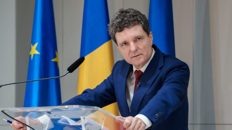 Președintelui României, Nicușor Dan