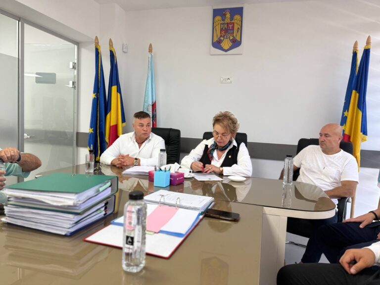 simona-neculae-prefect-ilfov-vizita-tunari_1